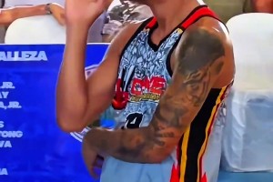 看动作感觉不像演的？！网传泰国篮球赛球员动作太过于娘们😅